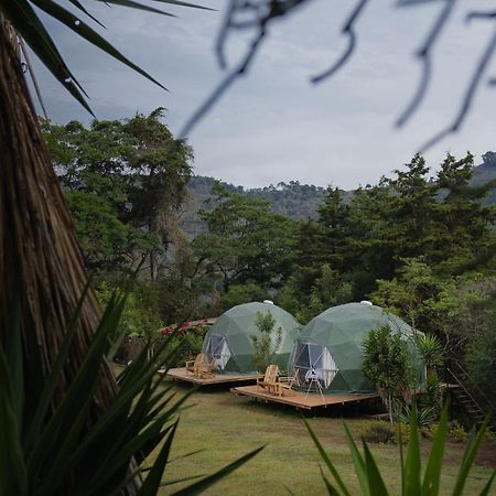 Las Cupulas At Earth Lodge Antigua Exterior foto