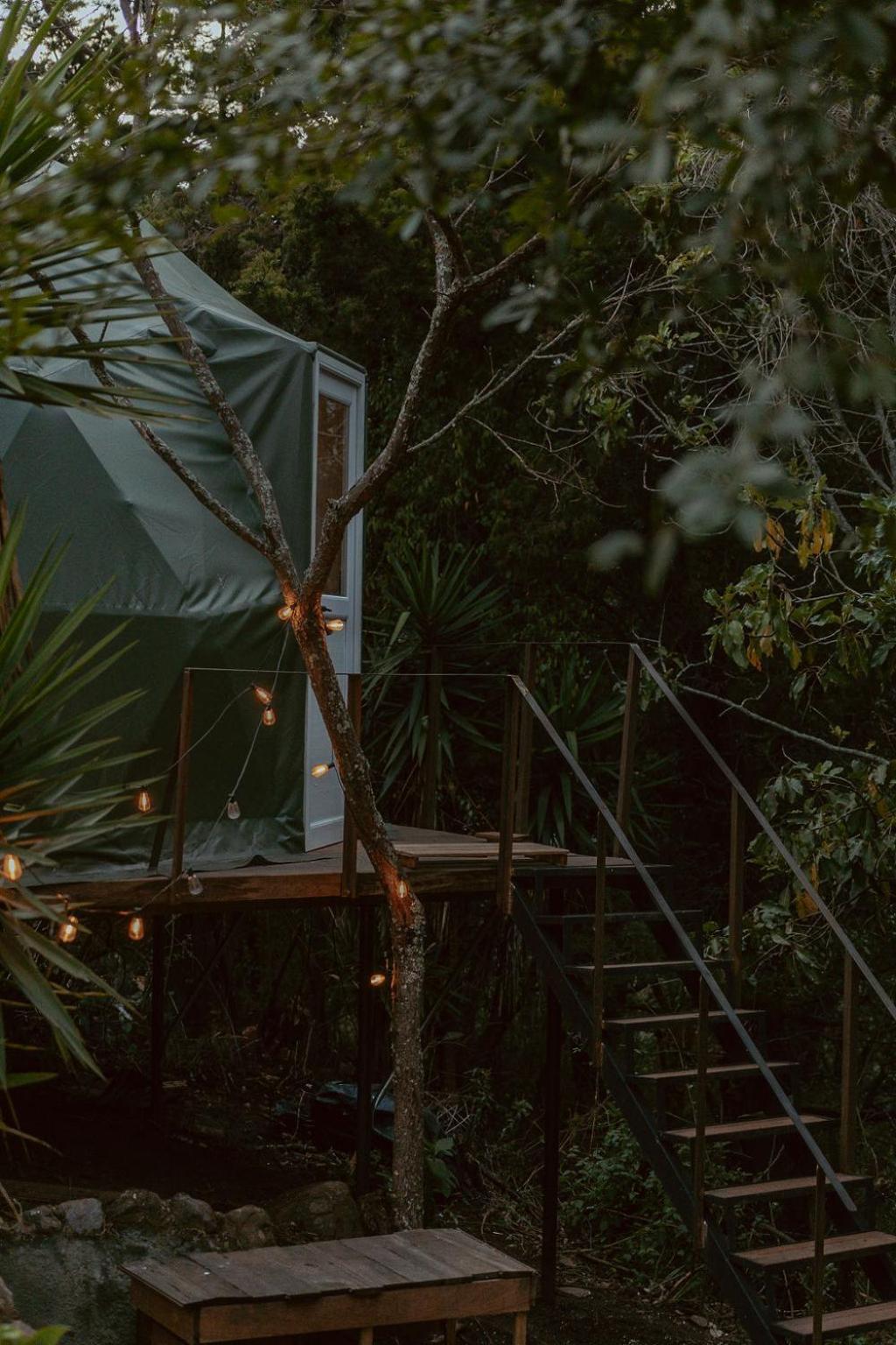 Las Cupulas At Earth Lodge Antigua Exterior foto